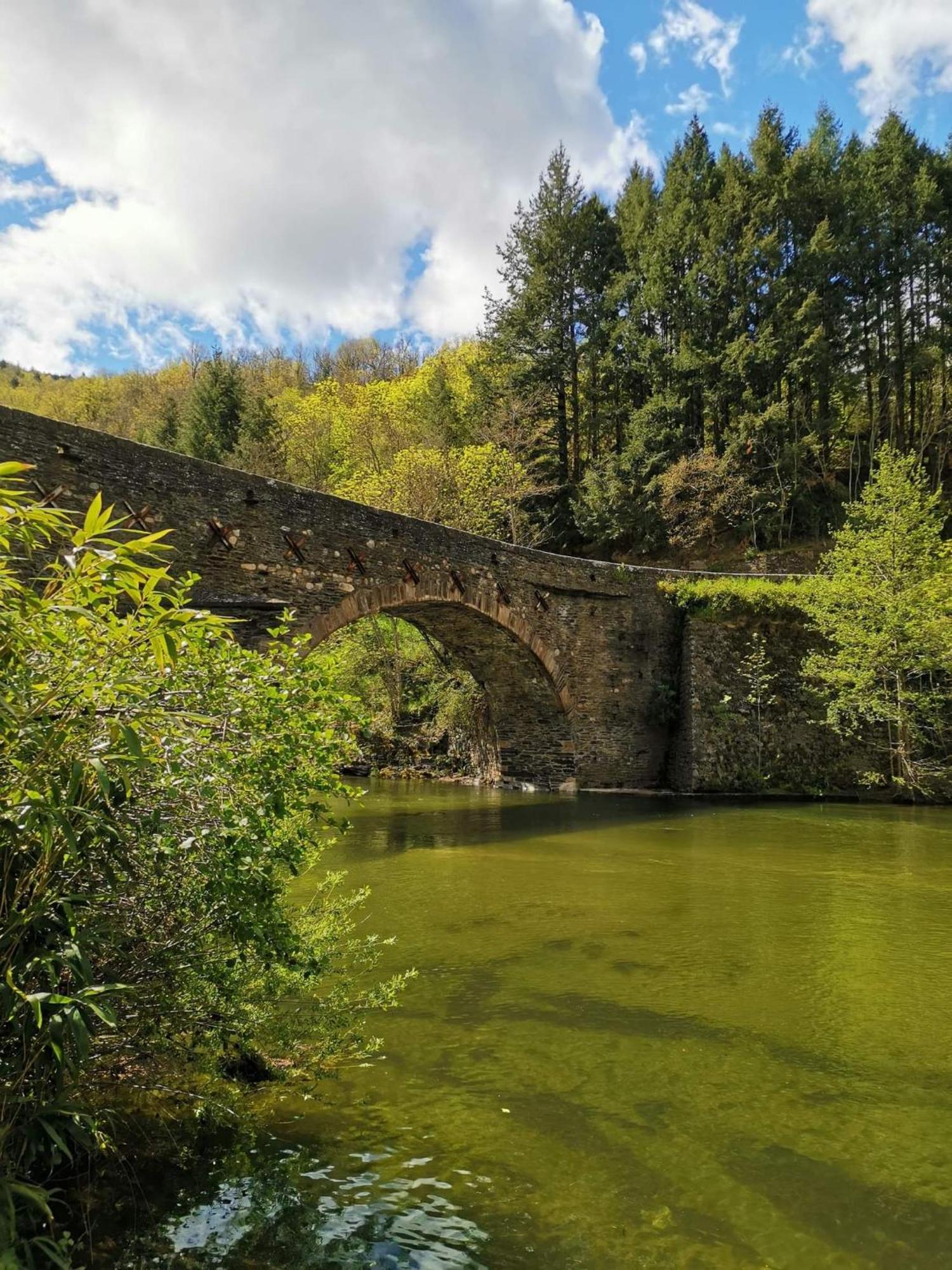 Camping Chantemerle Bédouès Exteriör bild