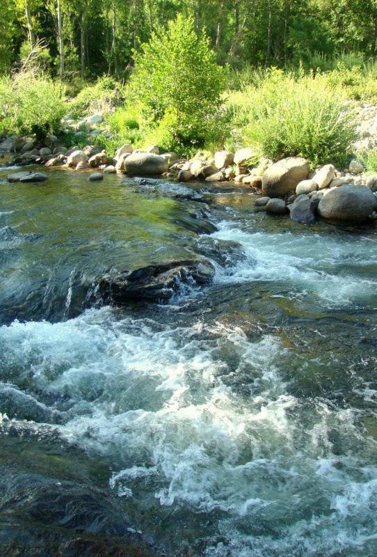 Camping Chantemerle Bédouès Exteriör bild