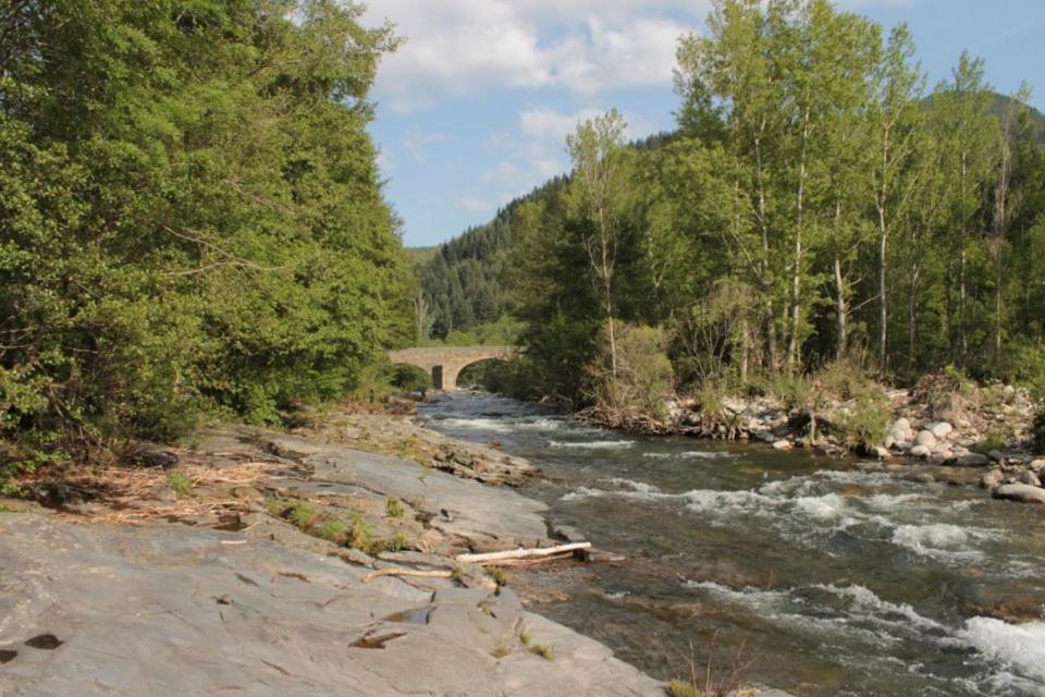 Camping Chantemerle Bédouès Exteriör bild